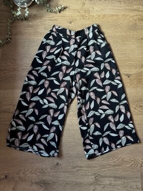 Top Moda Wide Leg Leaf Print Pants Black Brown Green Size G/L